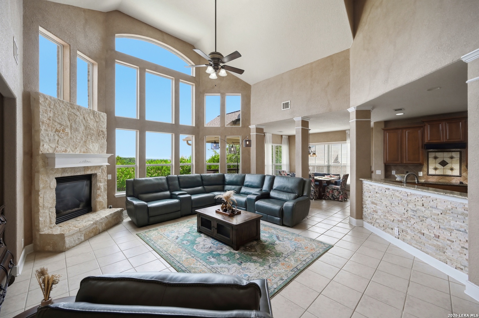 13118 Spring Run Helotes TX 78023
