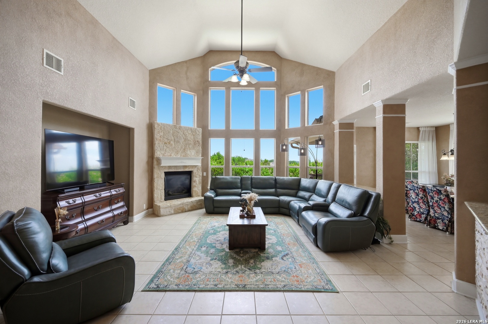 13118 Spring Run Helotes TX 78023