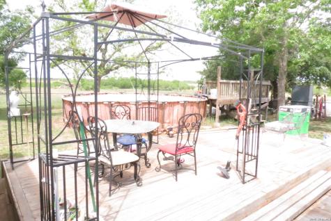 2126 Church Road Seguin TX 78155