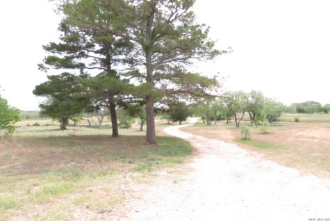 2126 Church Road Seguin TX 78155