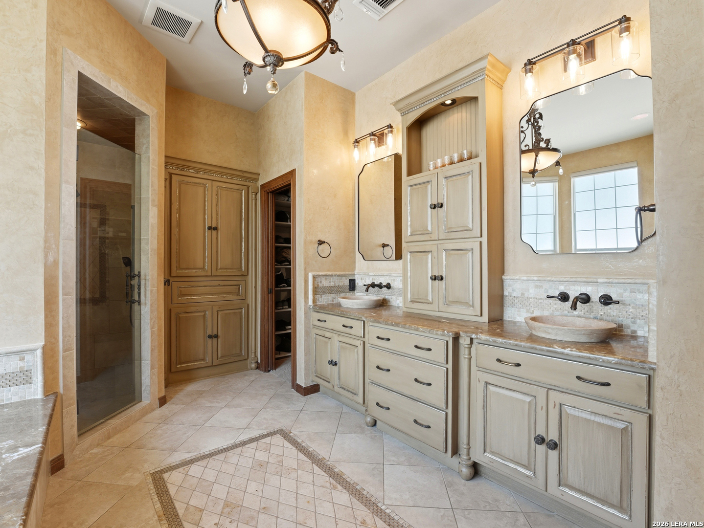 1618 Foxberry San Antonio TX 78248