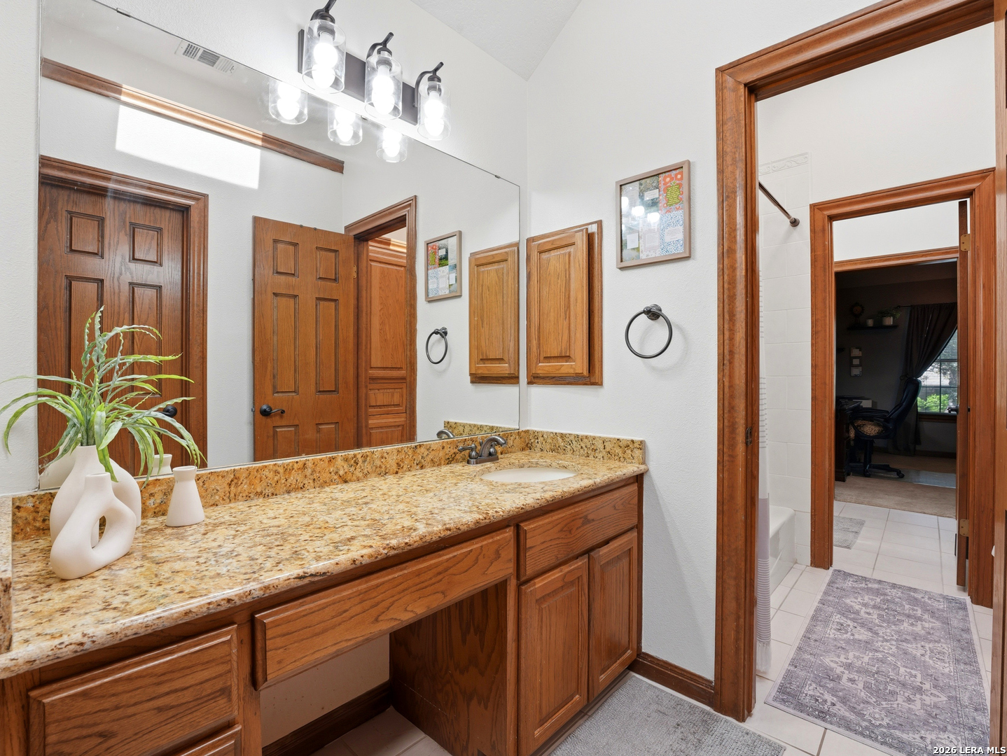 1618 Foxberry San Antonio TX 78248