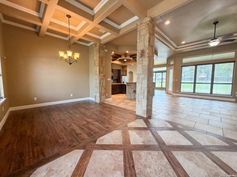 105 E Eden Valley Adkins TX 78101