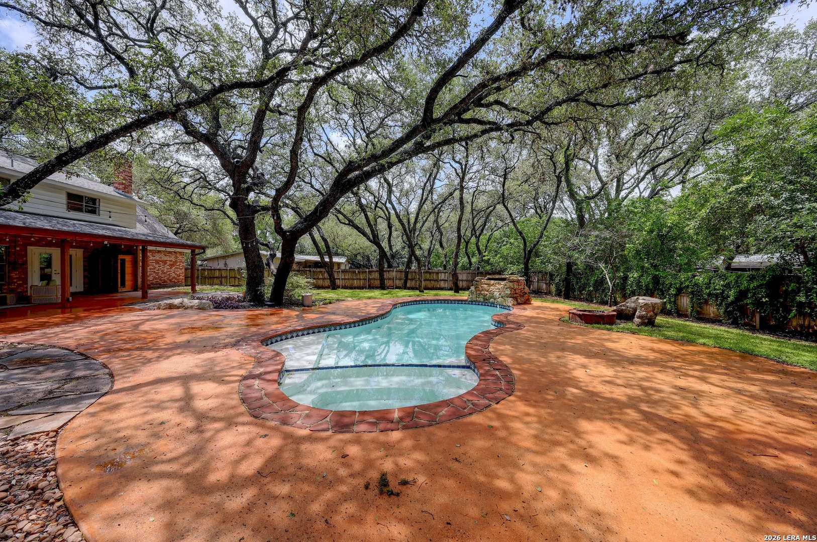 155 William Classen Hollywood Park TX 78232