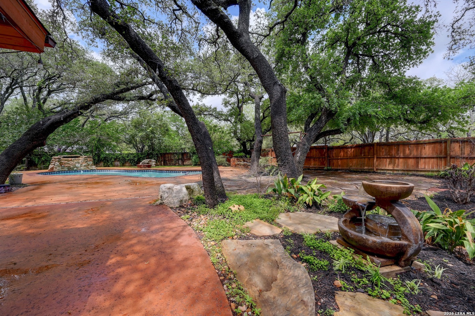 155 William Classen Hollywood Park TX 78232