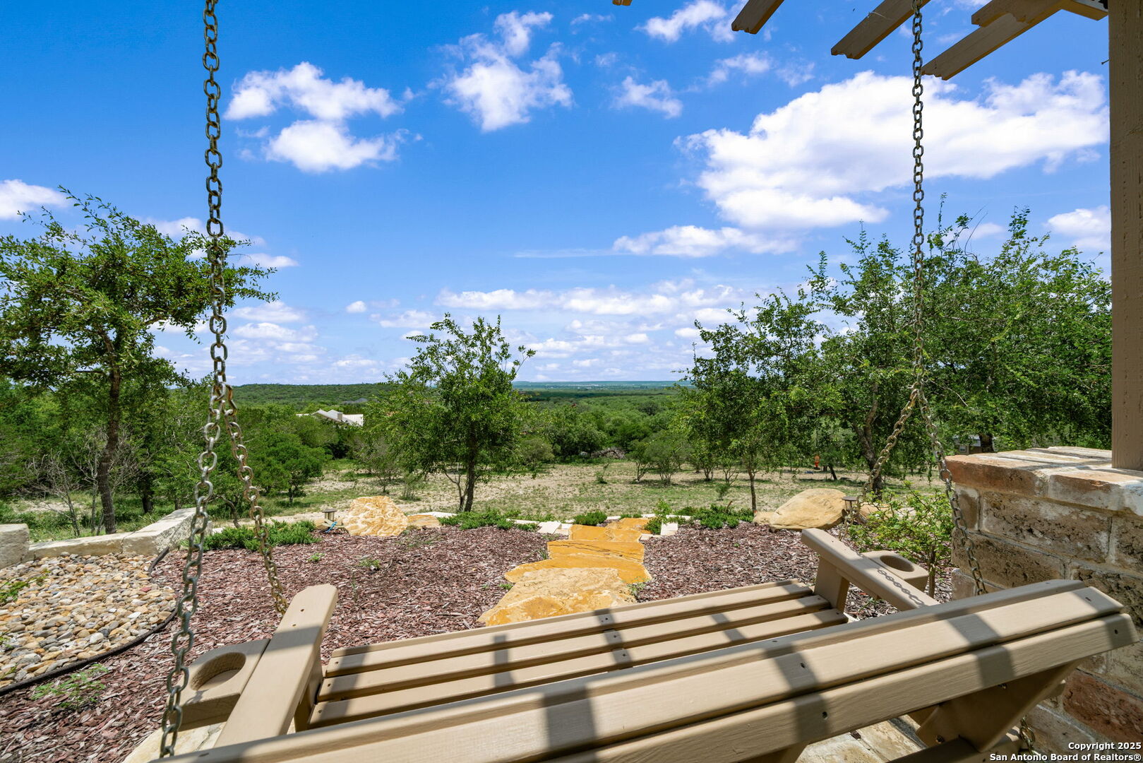 260 County Road 367 Hondo TX 78861