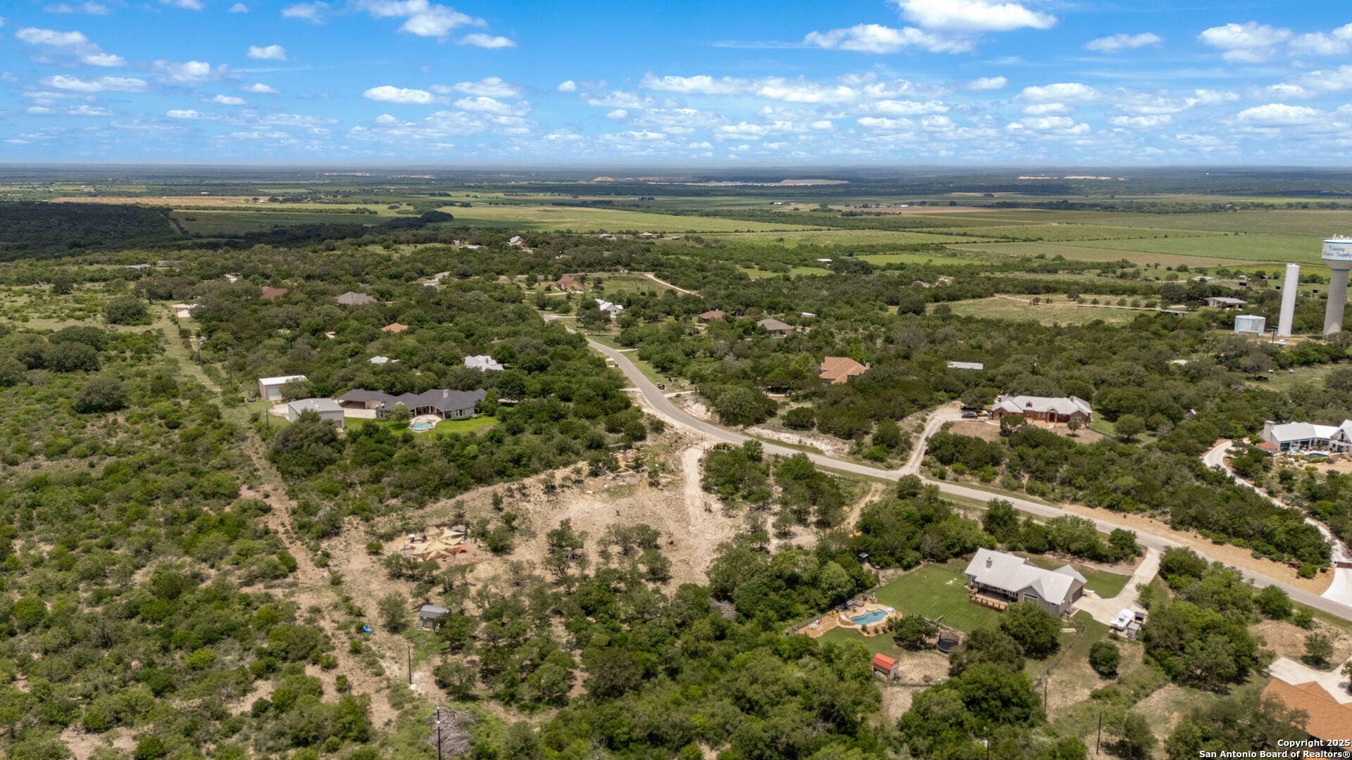260 County Road 367 Hondo TX 78861