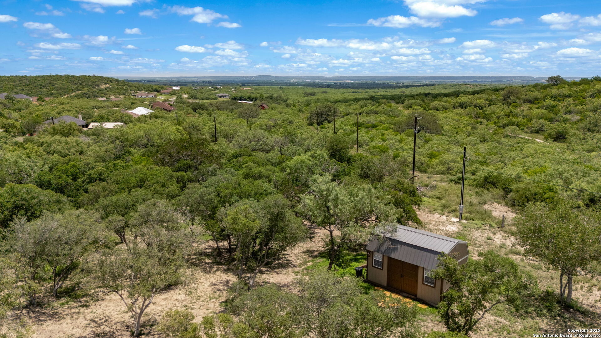 260 County Road 367 Hondo TX 78861