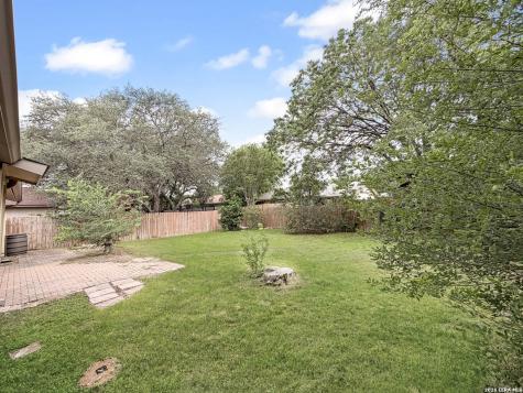 6927 Sunset Village Drive San Antonio TX 78249