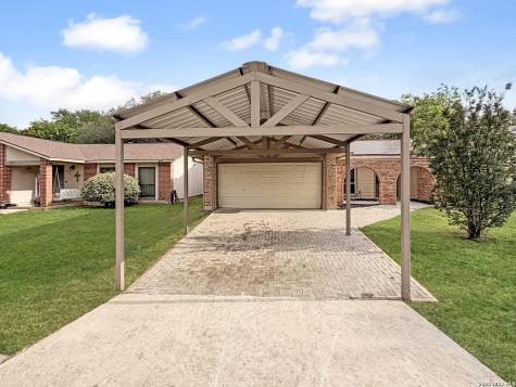 6927 Sunset Village Drive San Antonio TX 78249