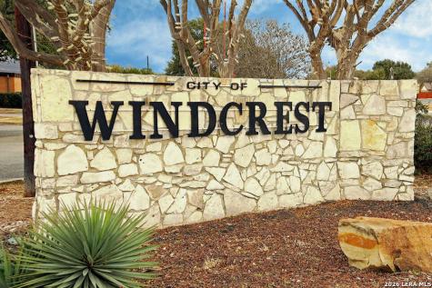 614 Moorside Drive Windcrest TX 78239