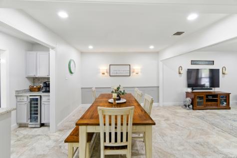 614 Moorside Drive Windcrest TX 78239