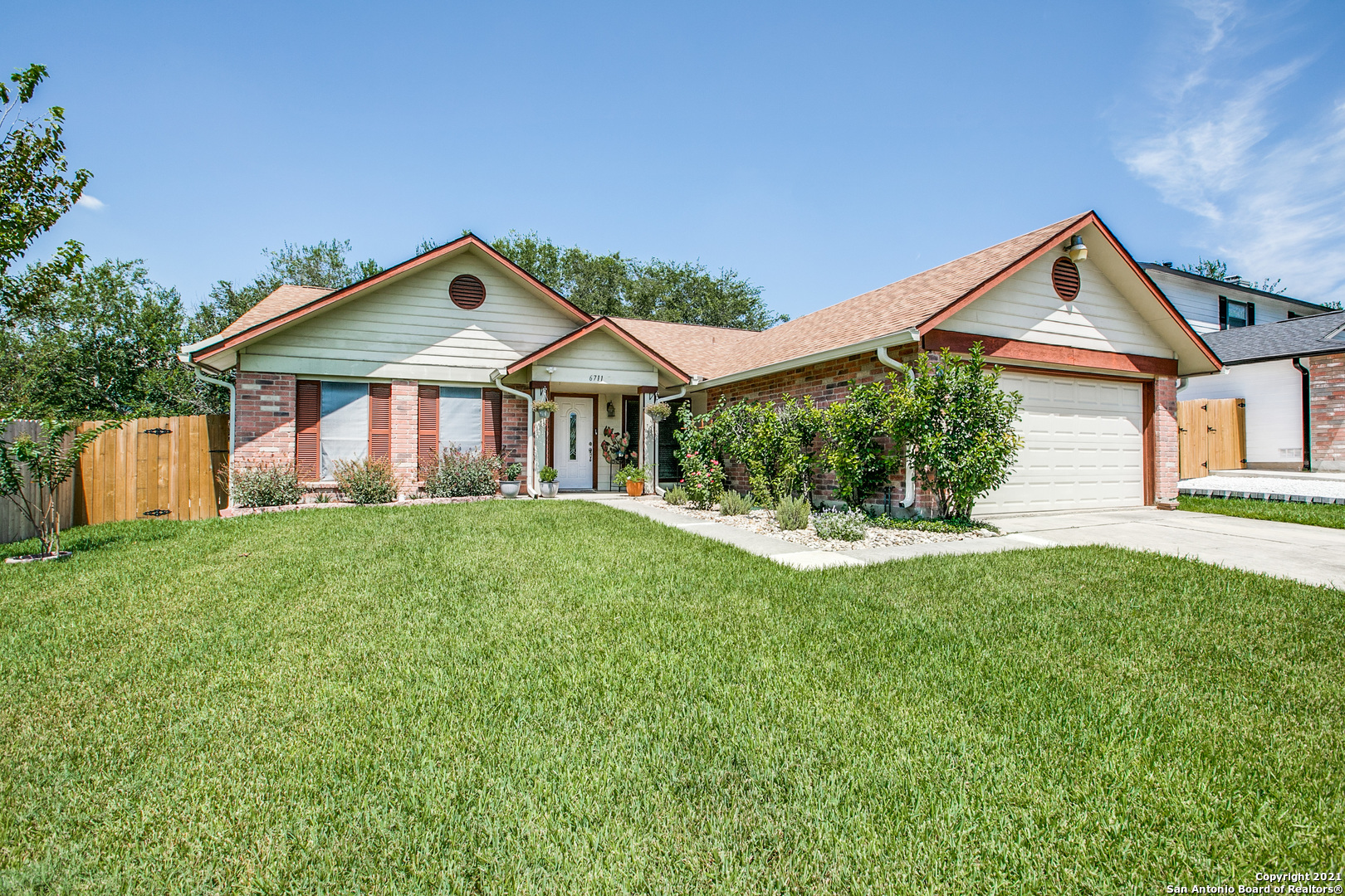 6711 Raintree Forest San Antonio TX 78233