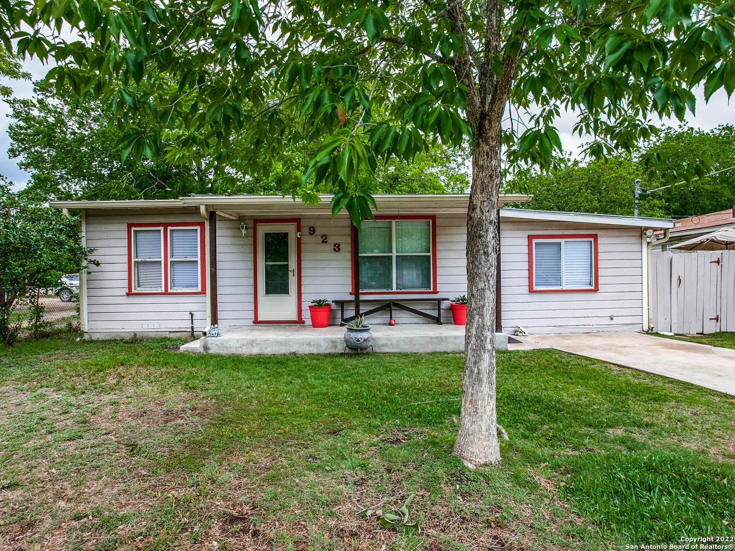923 Britton Avenue San Antonio TX 78225