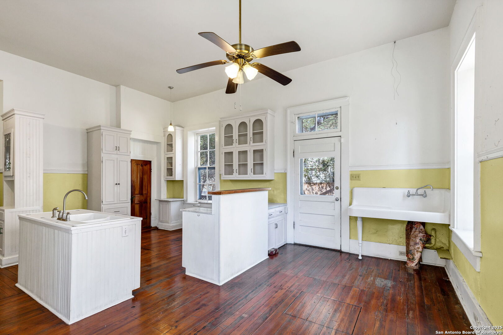 241 King William San Antonio TX 78204