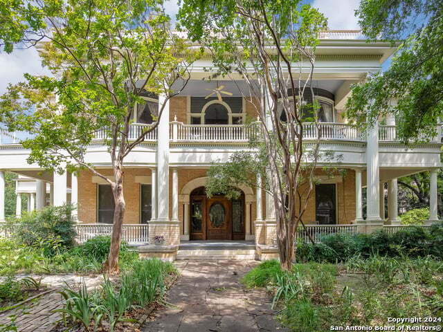 241 King William San Antonio TX 78204