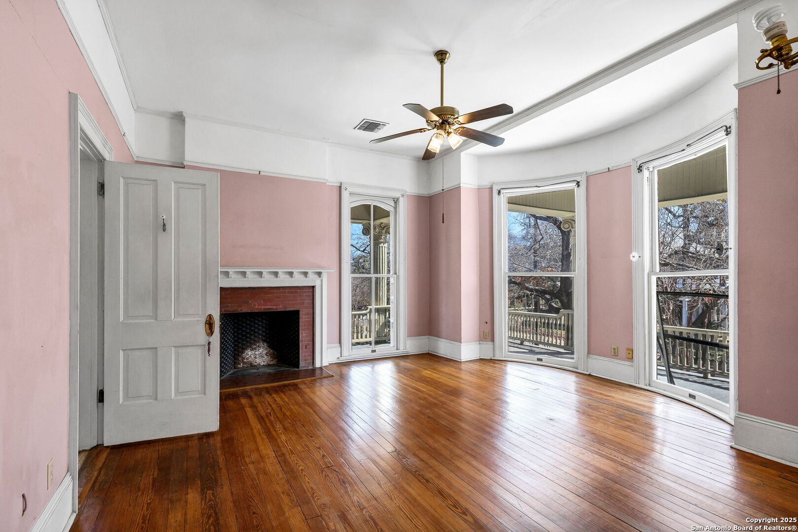 241 King William San Antonio TX 78204