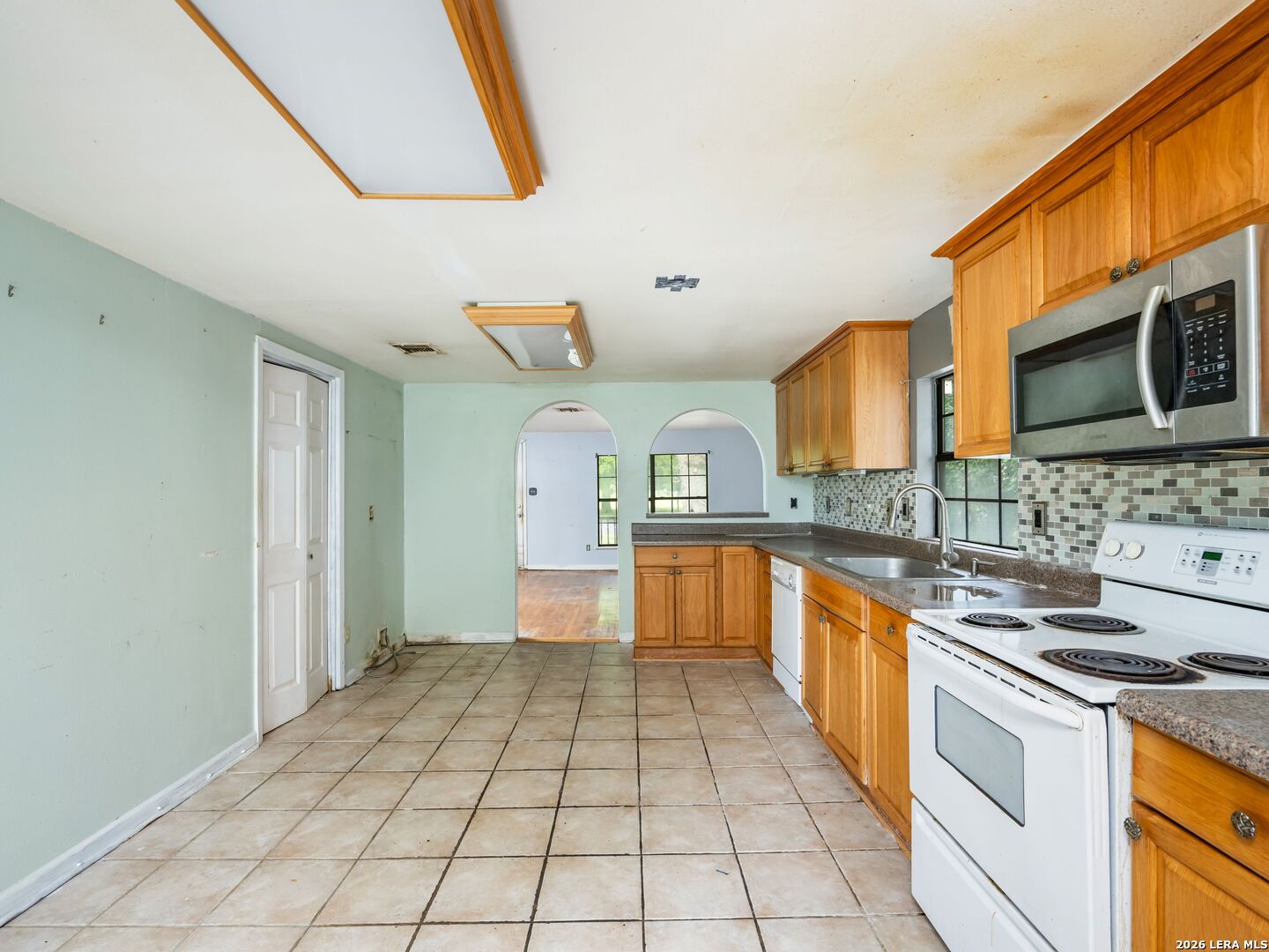 318 E Theissen Street Boerne TX 78006