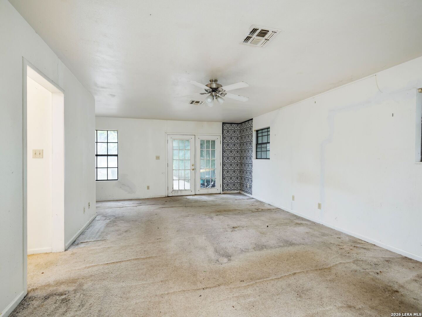 318 E Theissen Street Boerne TX 78006