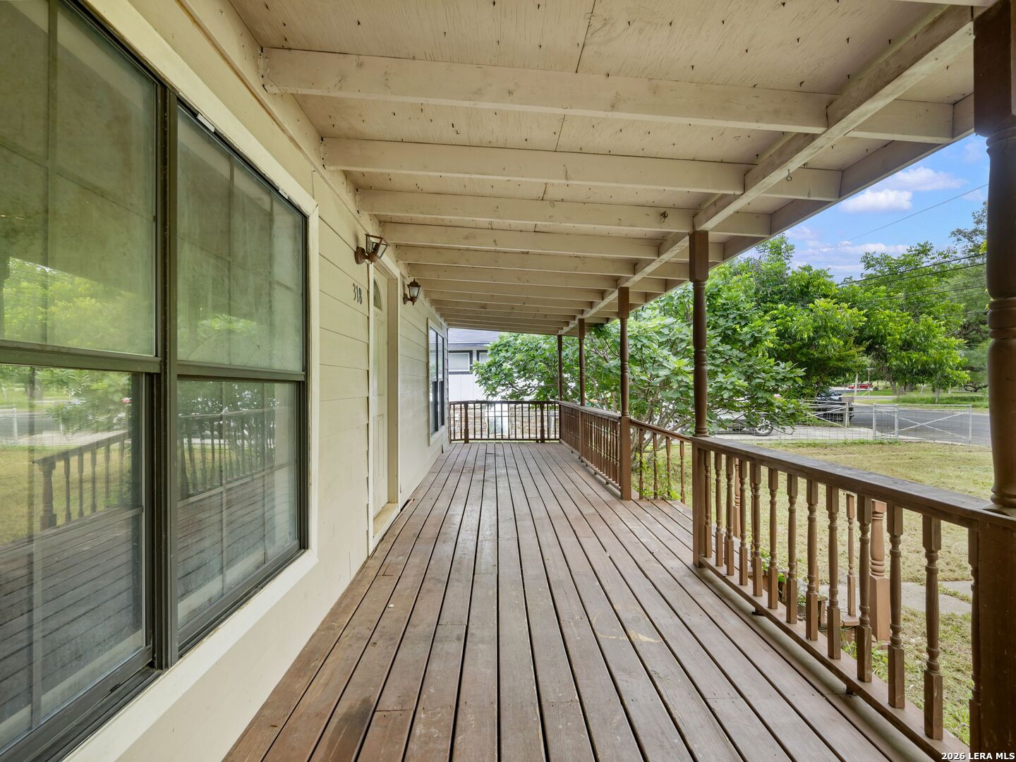 318 E Theissen Street Boerne TX 78006