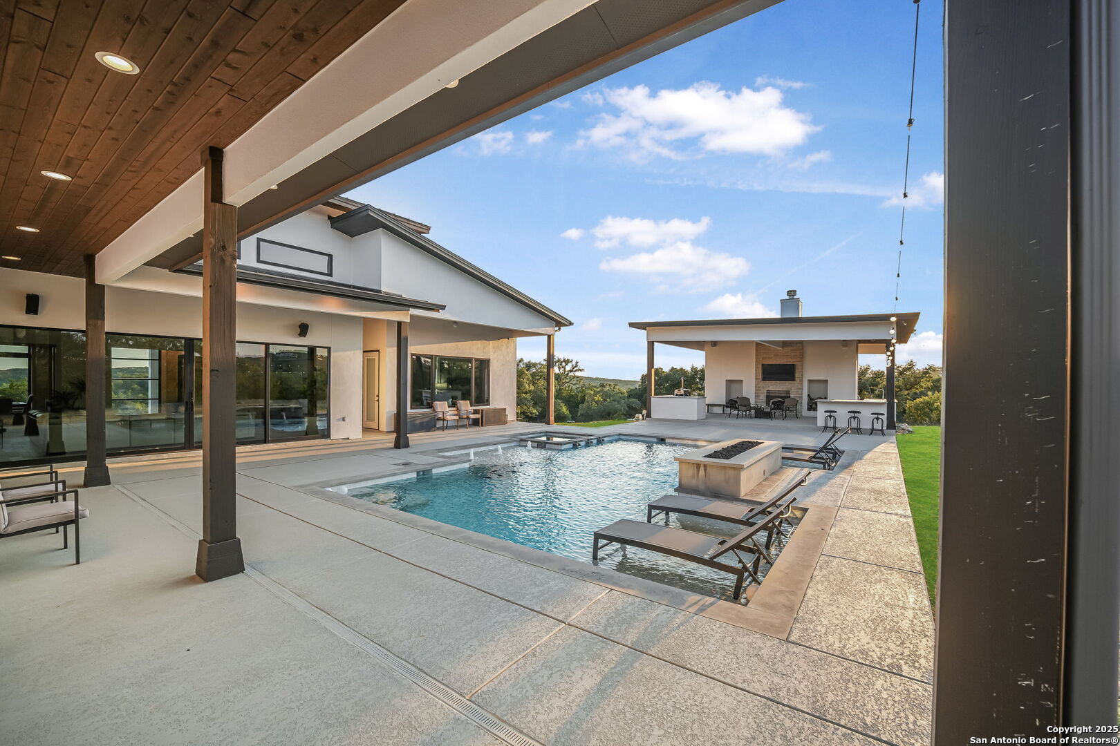 1418 Park Road 37 Helotes TX 78023