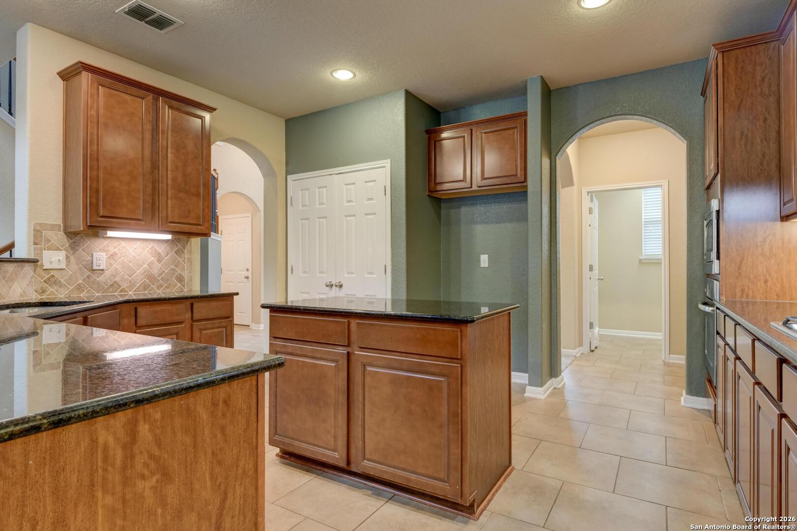 5911 Geranium San Antonio TX 78253