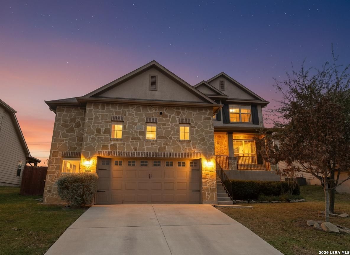 4580 Split Oak Schertz TX 78108