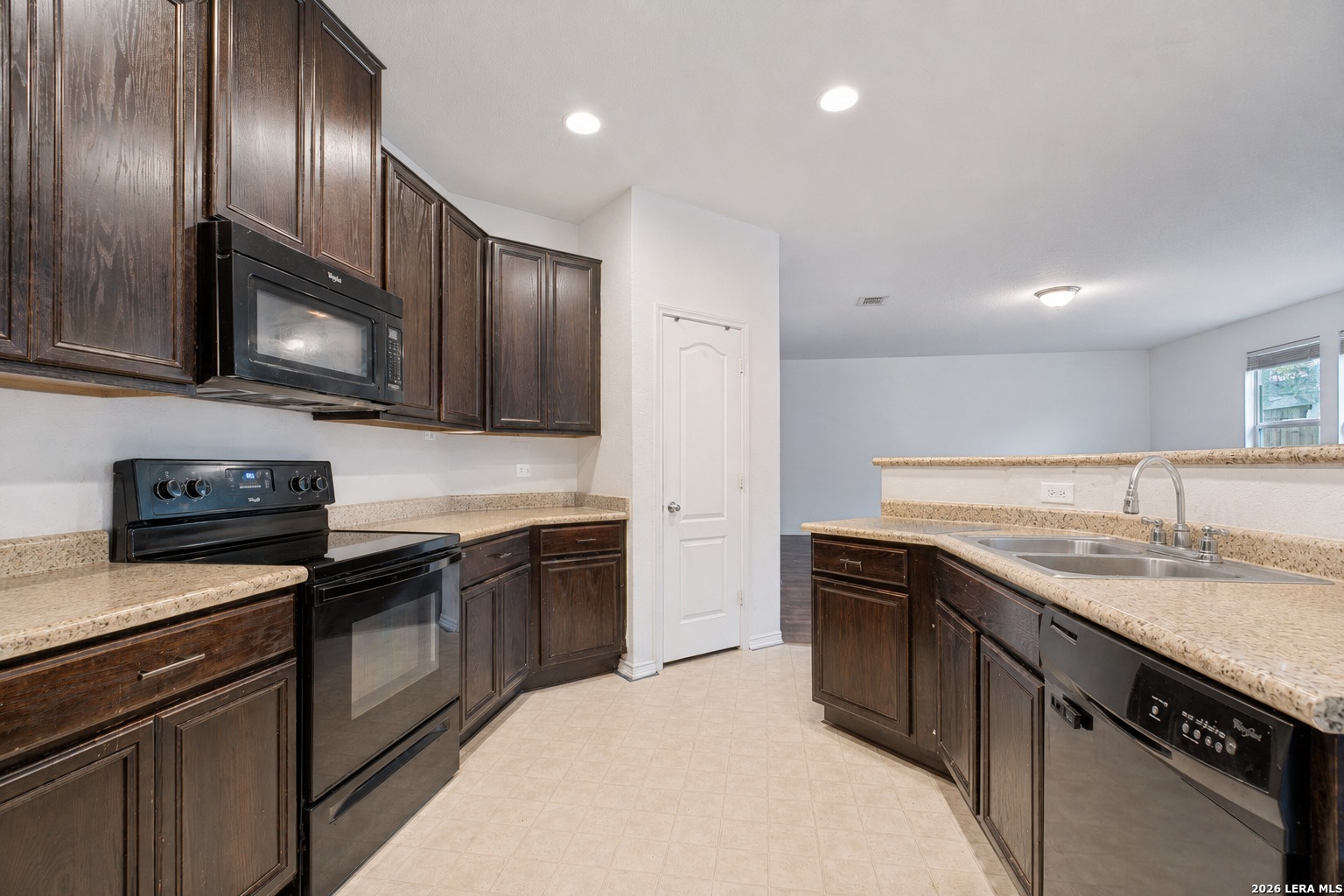 10347 Gold Rush Creek San Antonio TX 78245