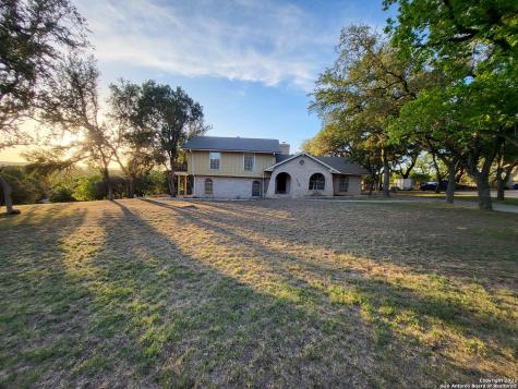8435 Park Lane Drive San Antonio TX 78266