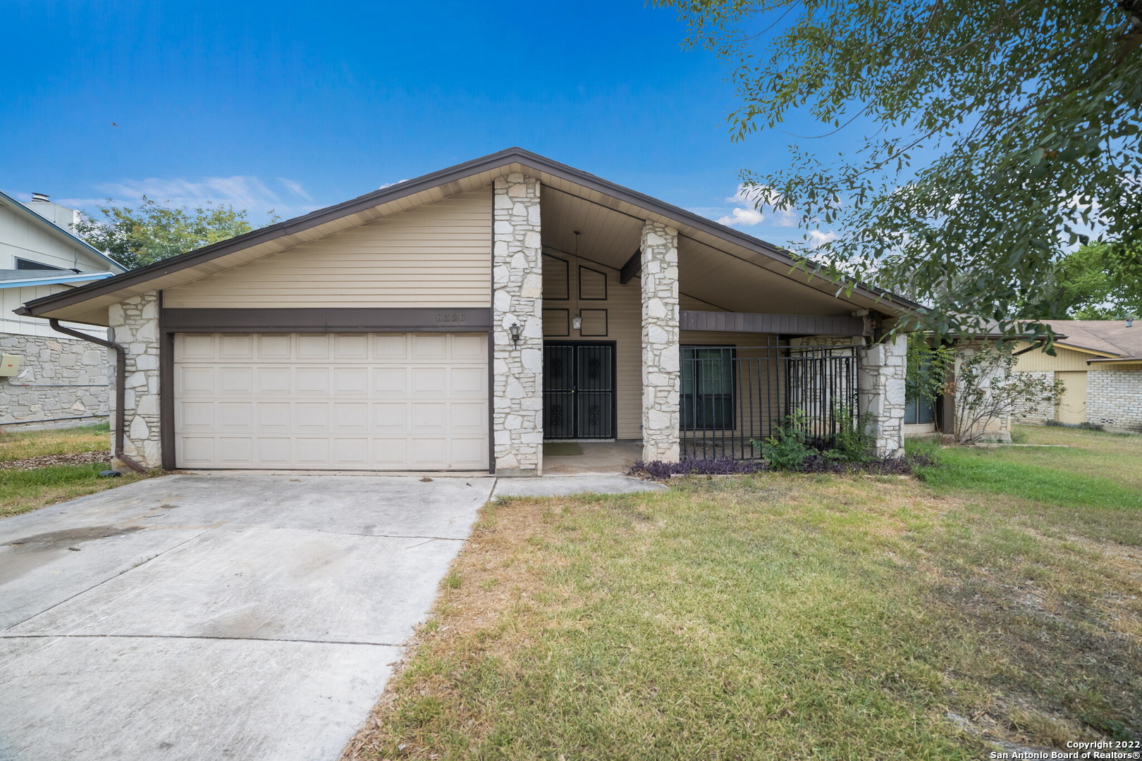 8326 New World San Antonio TX 78239