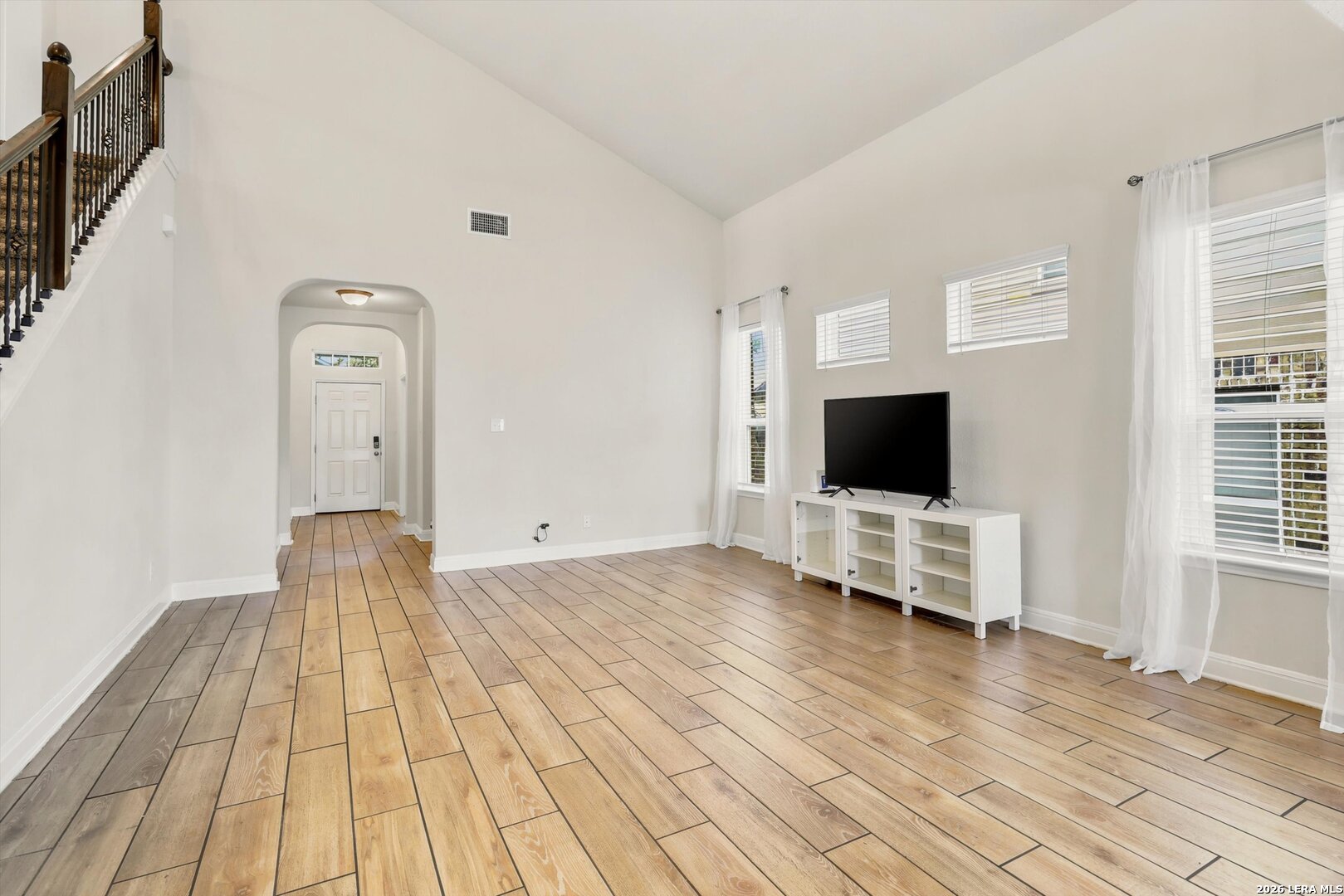 6115 Akin Elm San Antonio TX 78261