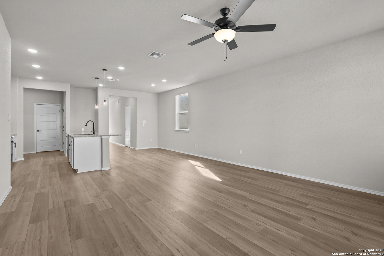 2523 Dry Moss Way San Antonio TX 78224