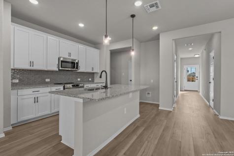 2523 Dry Moss Way San Antonio TX 78224