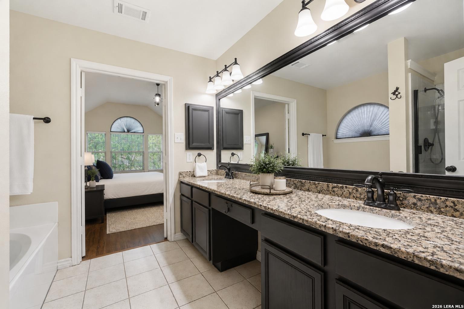 8839 Brae Crest San Antonio TX 78249