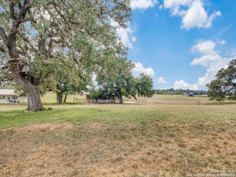 338 Salt Grass Trail Bandera TX 78003