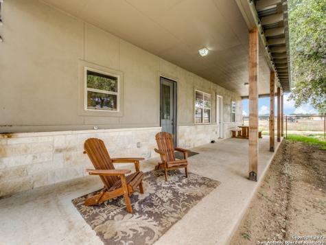338 Salt Grass Trail Bandera TX 78003