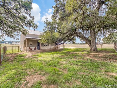 338 Salt Grass Trail Bandera TX 78003