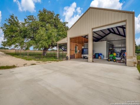 338 Salt Grass Trail Bandera TX 78003
