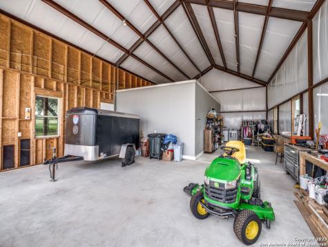 338 Salt Grass Trail Bandera TX 78003