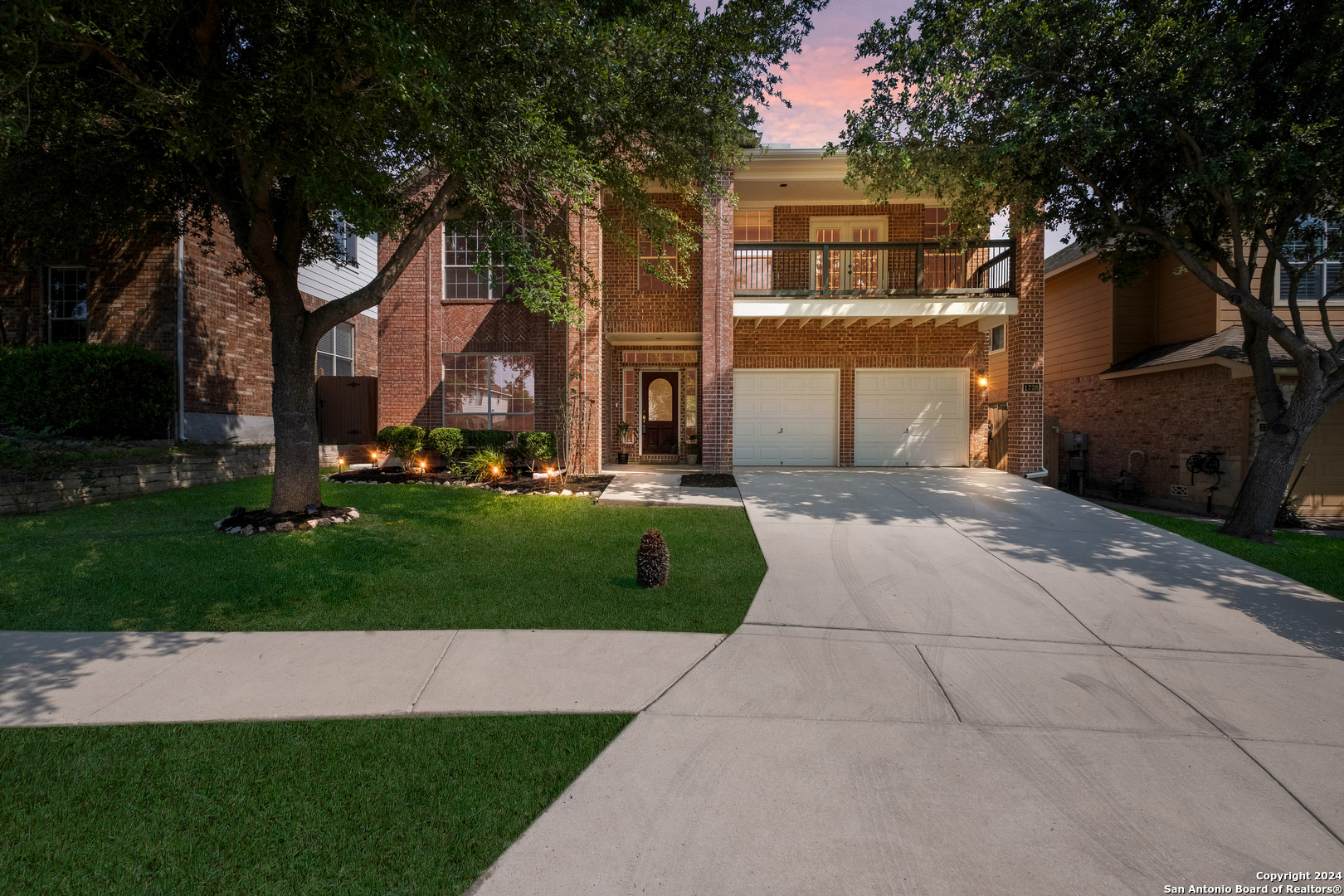 1738 Heavens Peak San Antonio TX 78258