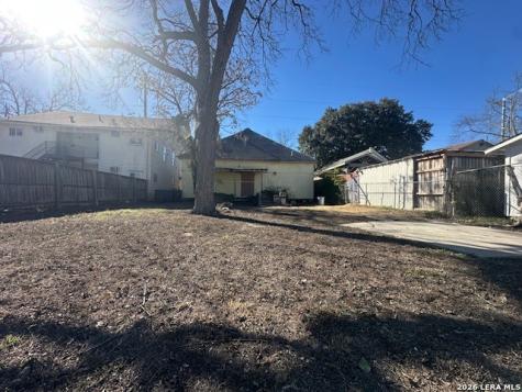 1107 Burnet San Antonio TX 78202