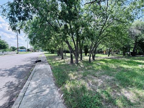 100 Groff San Antonio TX 78237
