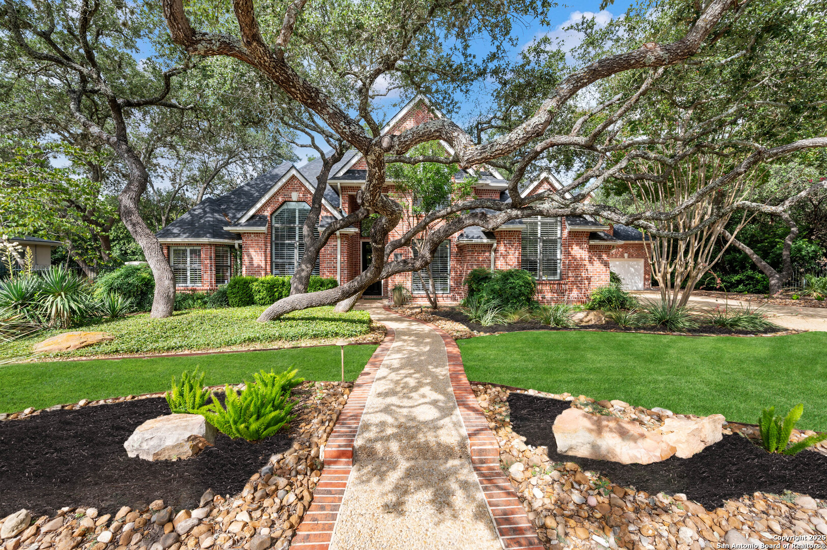 3 Inwood Moss San Antonio TX 78248