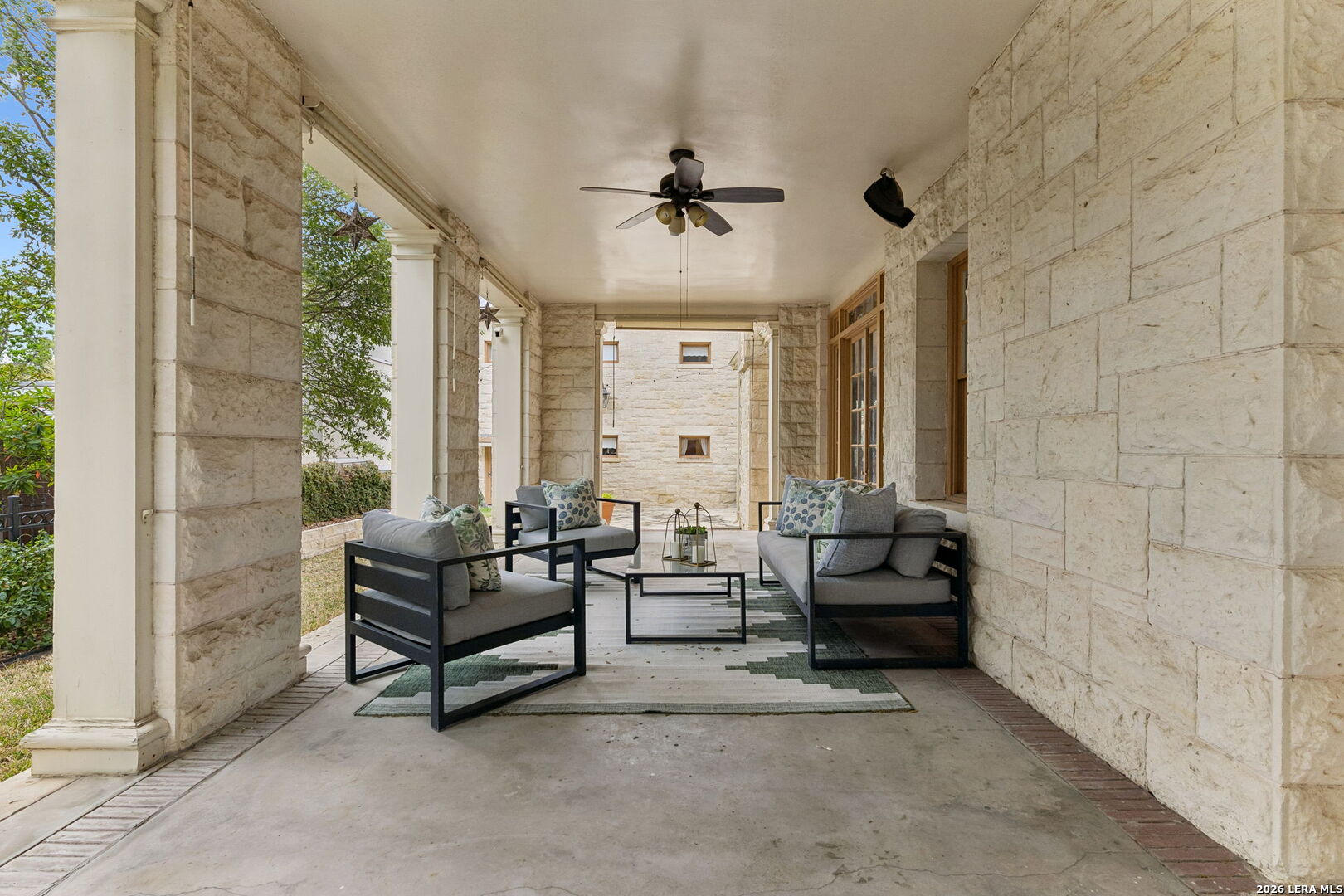 228 W Mulberry Avenue San Antonio TX 78212