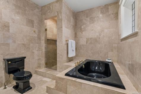 228 W Mulberry Avenue San Antonio TX 78212