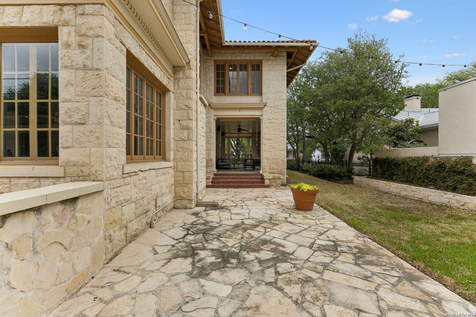 228 W Mulberry Avenue San Antonio TX 78212
