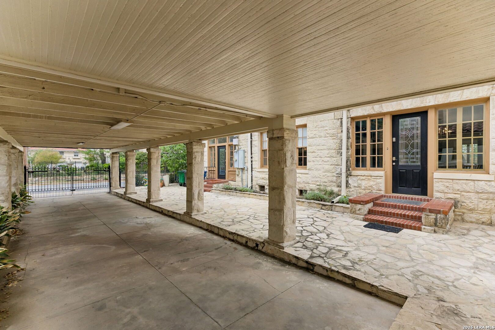 228 W Mulberry Avenue San Antonio TX 78212
