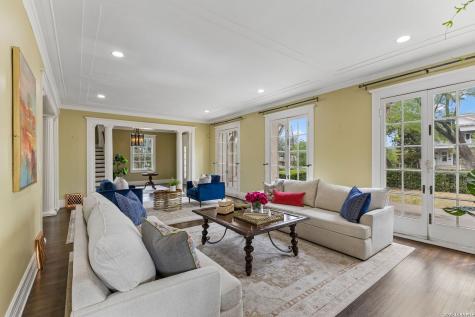 228 W Mulberry Avenue San Antonio TX 78212