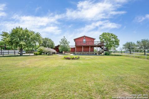 4740 Rakowitz Road Adkins TX 78101