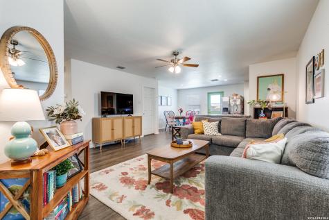 9023 Halbert Falls San Antonio TX 78245